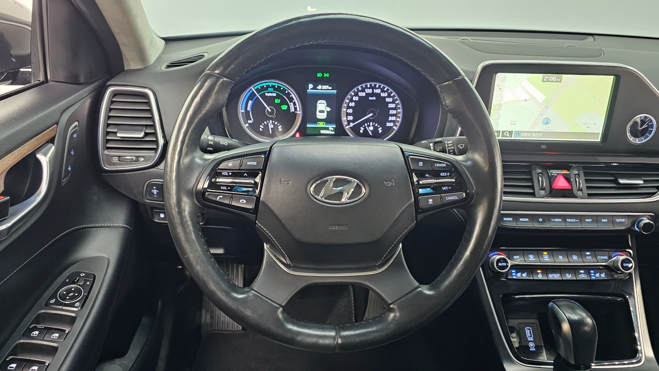 Hyundai Grandeur Ig Hybrid, 2017 — фото 13