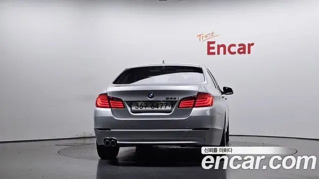 BMW 5-Series F10, 2010 — фото 4