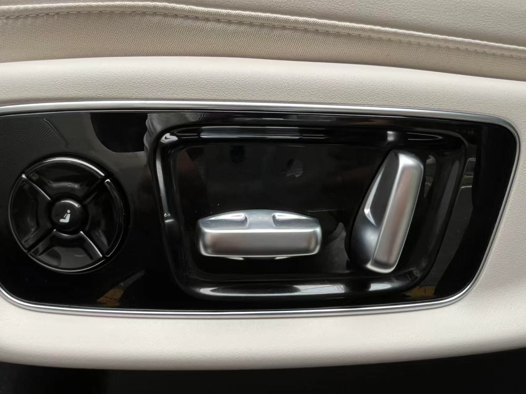 Li Auto Ideal L9, 2025 — фото 15