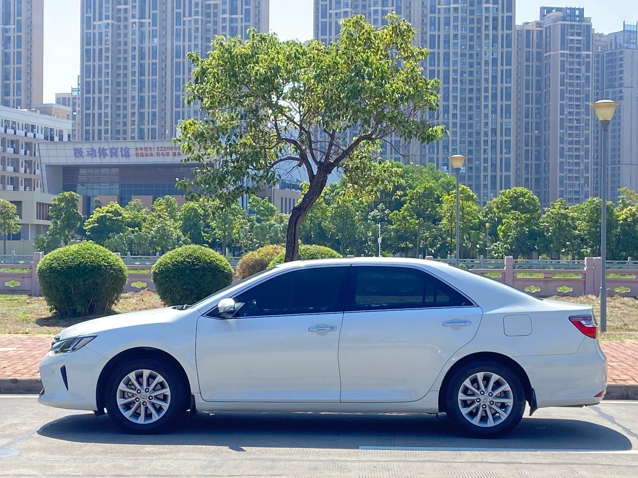 Toyota Camry, 2015 — фото 3