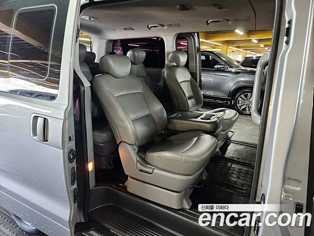 Hyundai Starex Grand Starex, 2012 — фото 14