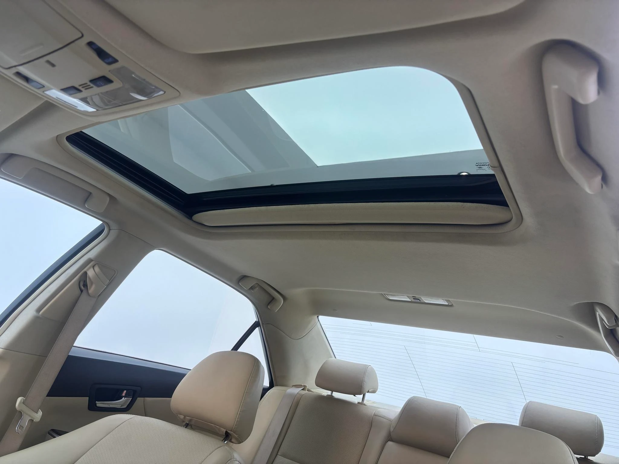 Toyota Camry, 2015 — фото 15
