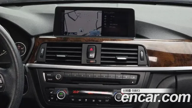 BMW 3-Series F30, 2013 — фото 14
