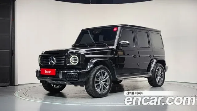 Mercedes-Benz G-Class W465