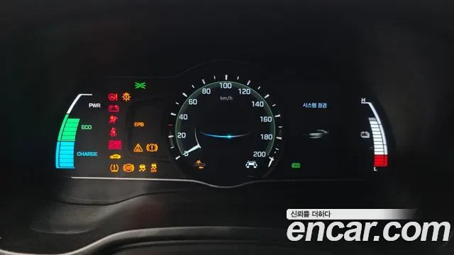 Hyundai Ioniq Ionic Electric, 2016 — фото 30