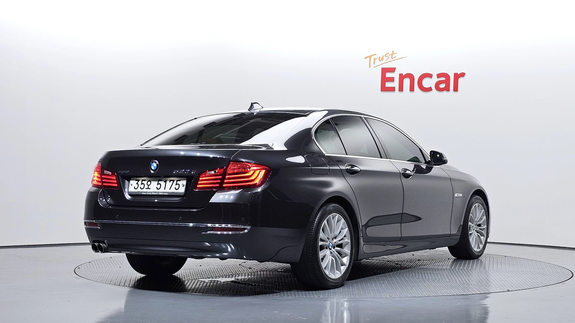 BMW 5-Series F10, 2014 — фото 2