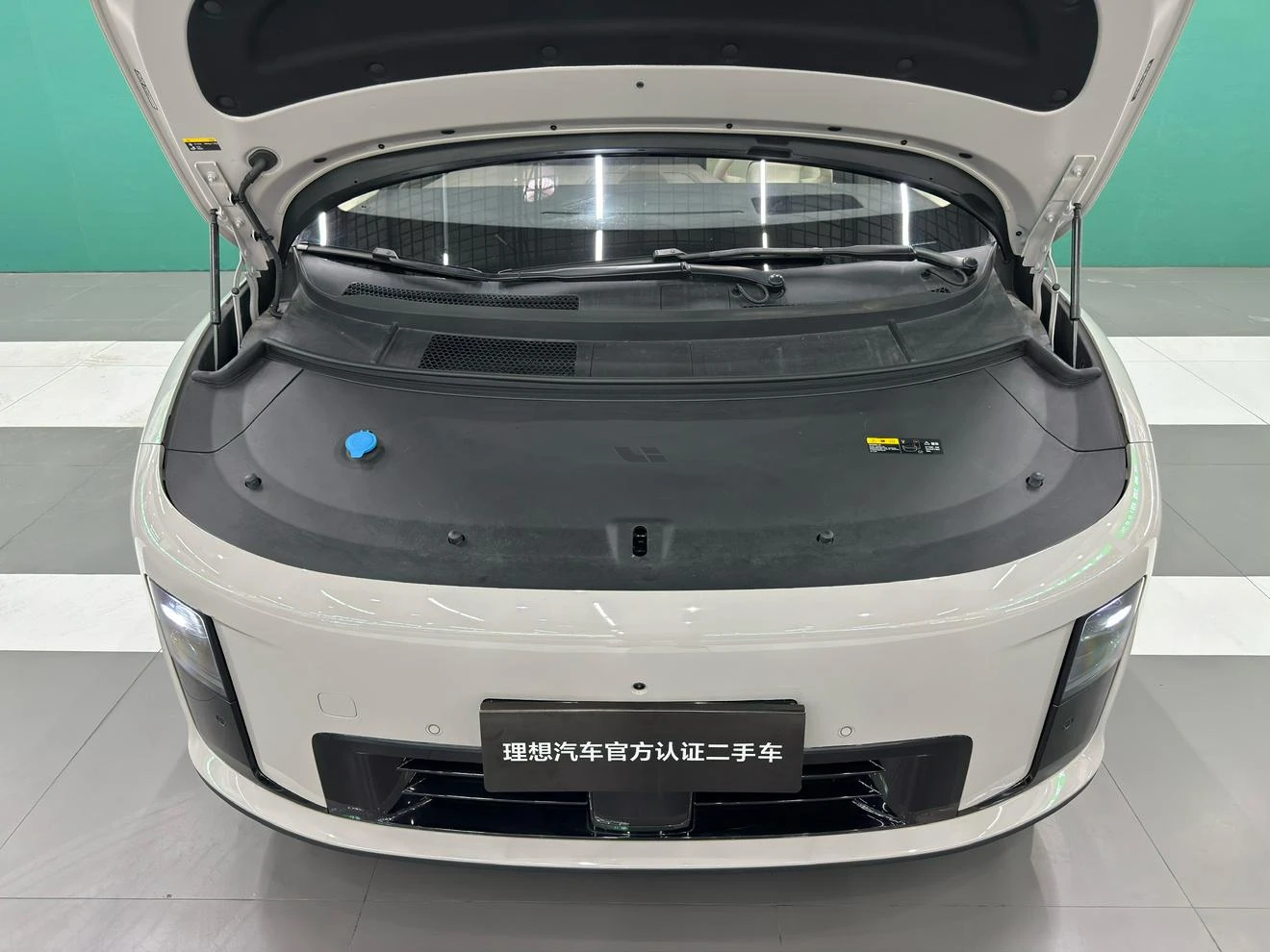 Li Auto ideal i8, 2025 — фото 7