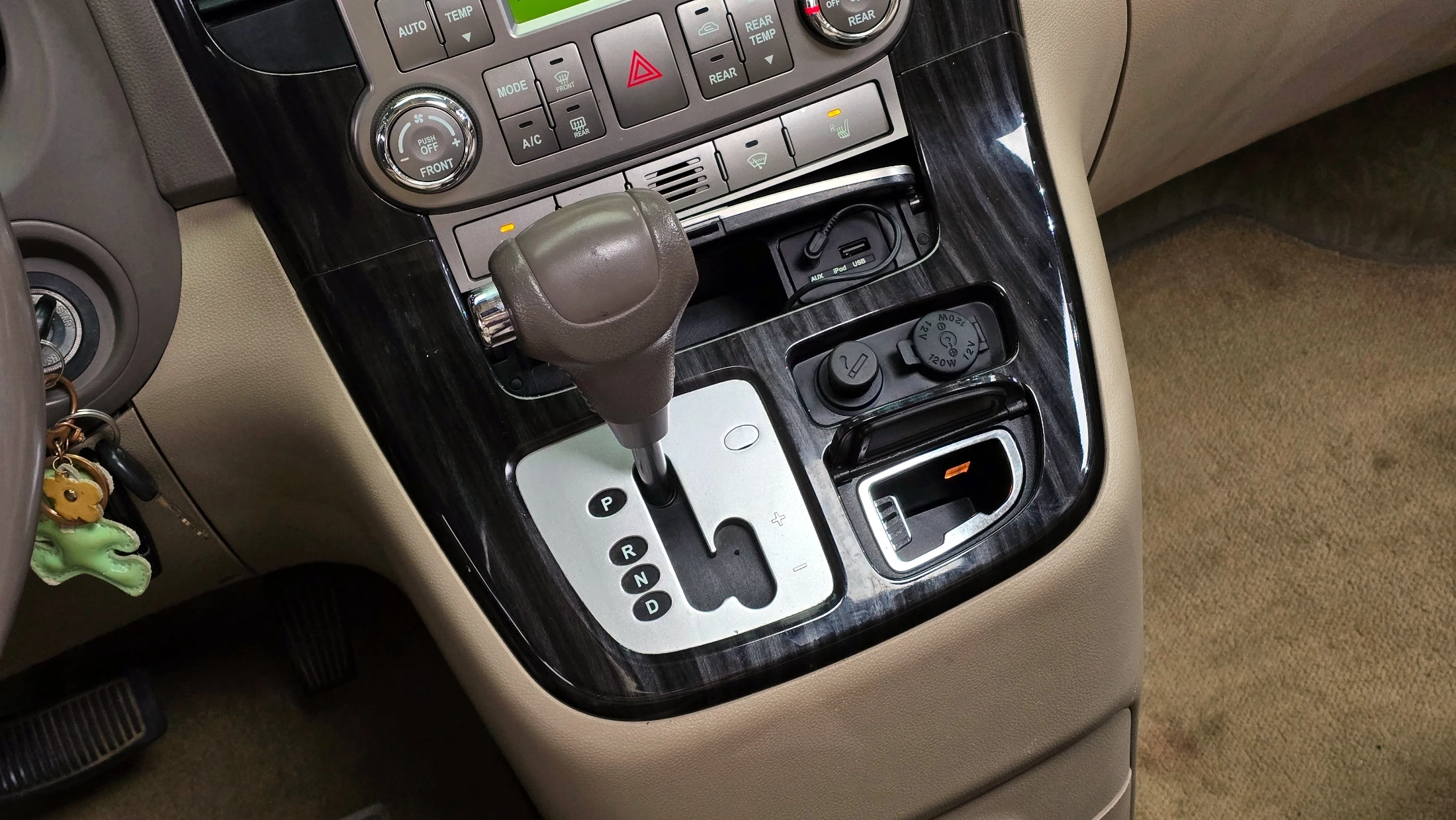 Kia Canival Carnival R, 2013 — фото 9