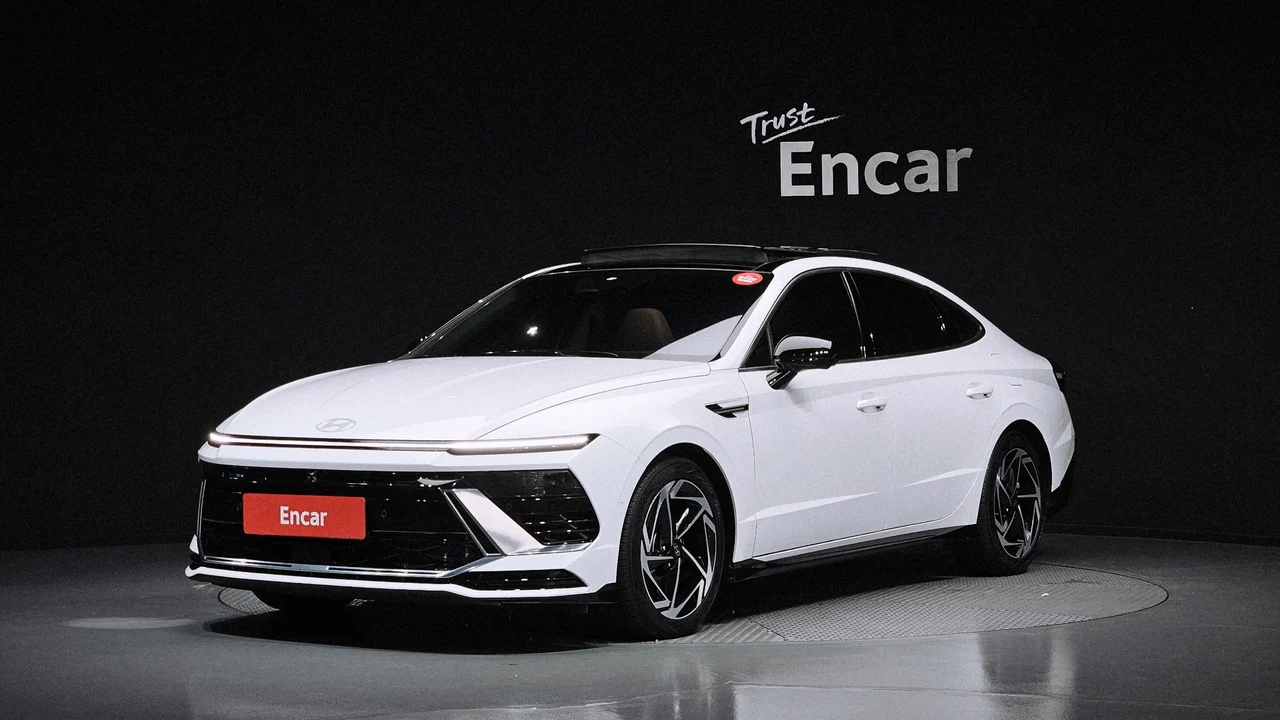 Hyundai Sonata De Edge (DN8)