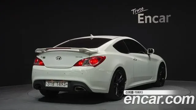 Hyundai Genesis Coupe, 2010 — фото 2