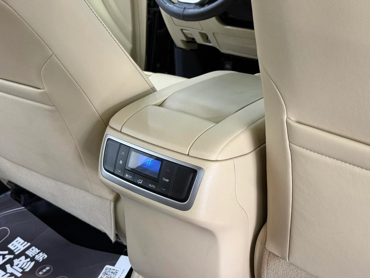 Toyota Highlander, 2015 — фото 17