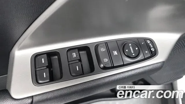 Kia Niro Plus, 2022 — фото 27
