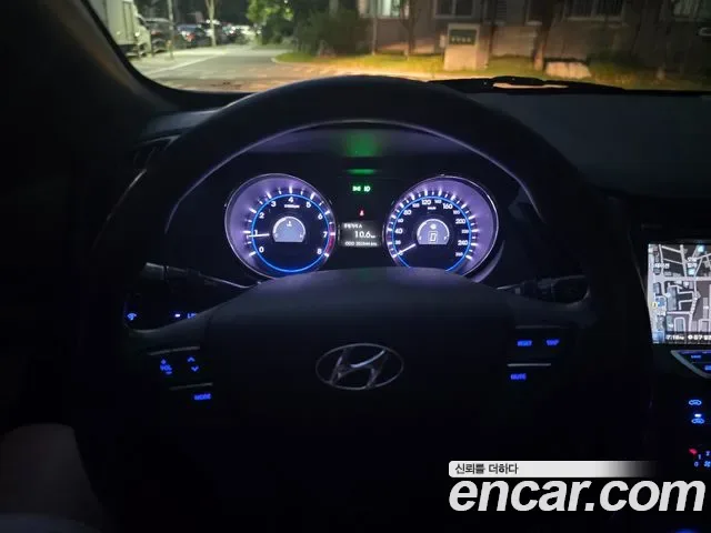 Hyundai Sonata, 2012 — фото 17