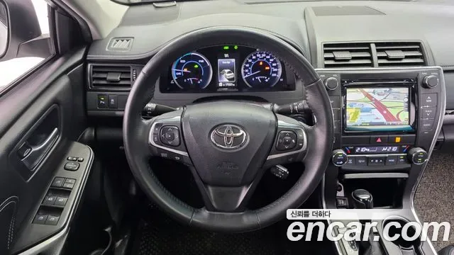 Toyota Camry, 2016 — фото 13