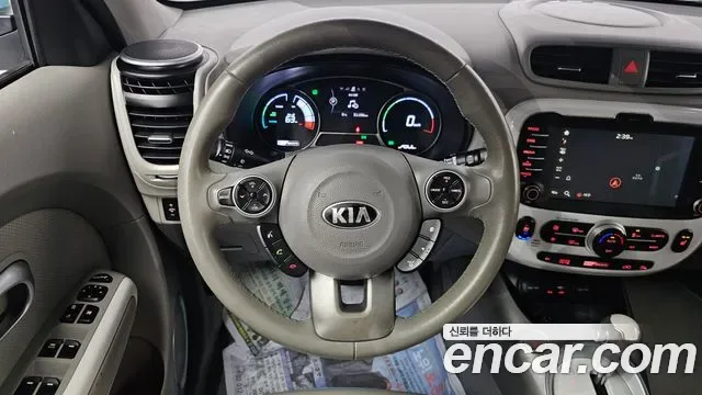 Kia Soul EV, 2015 — фото 13