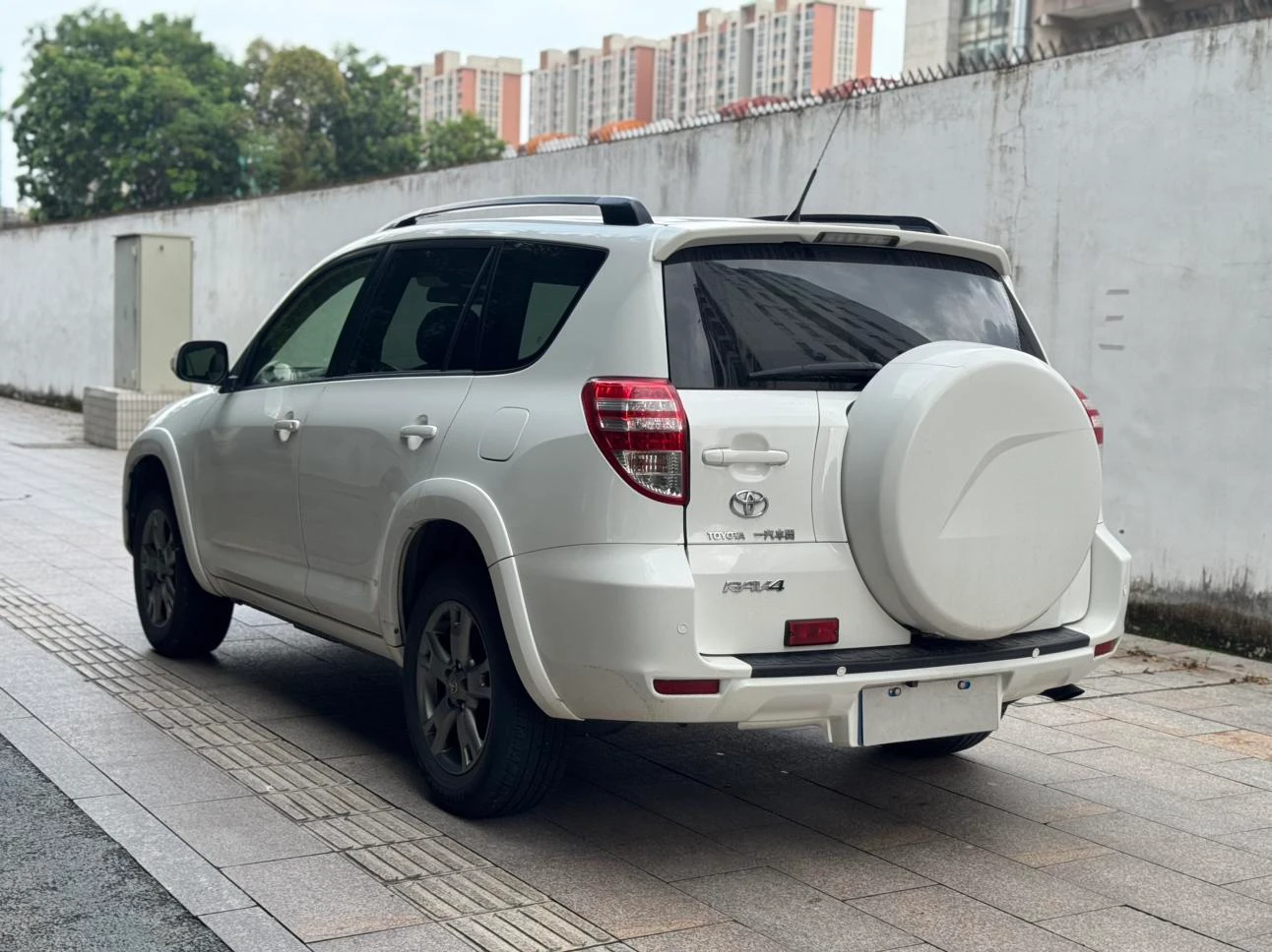 Toyota RAV4 Rongfang, 2013 — фото 10
