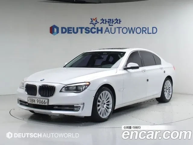 BMW 7-Series F01, 2013 — фото 3