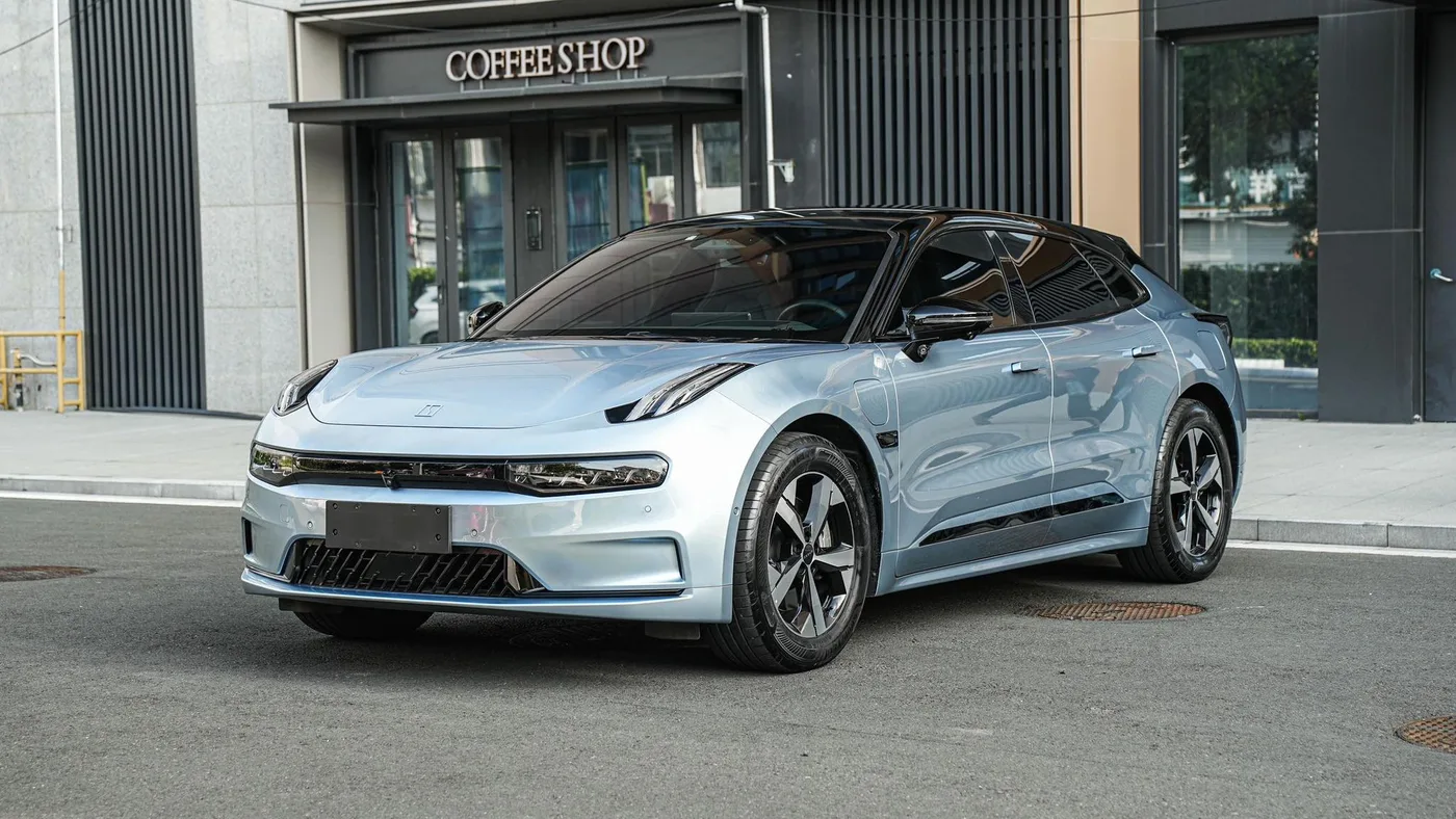 ZEEKR 001