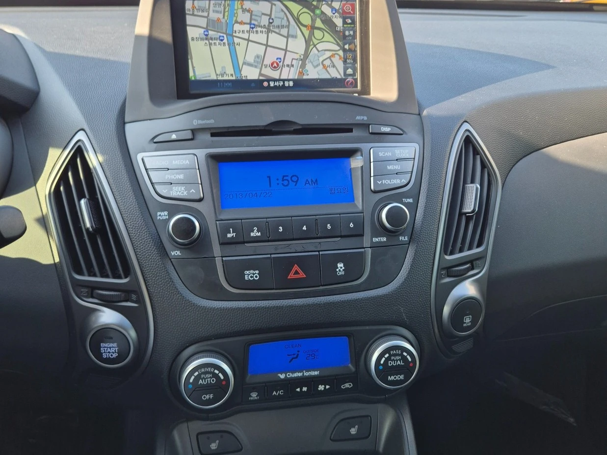 Hyundai Tucson ix, 2014 — фото 19