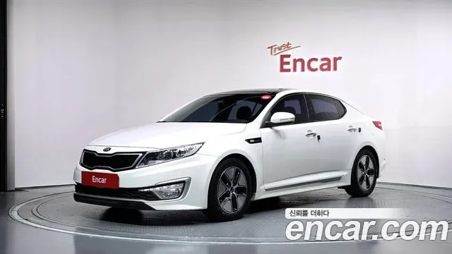 Kia K5 Hybrid