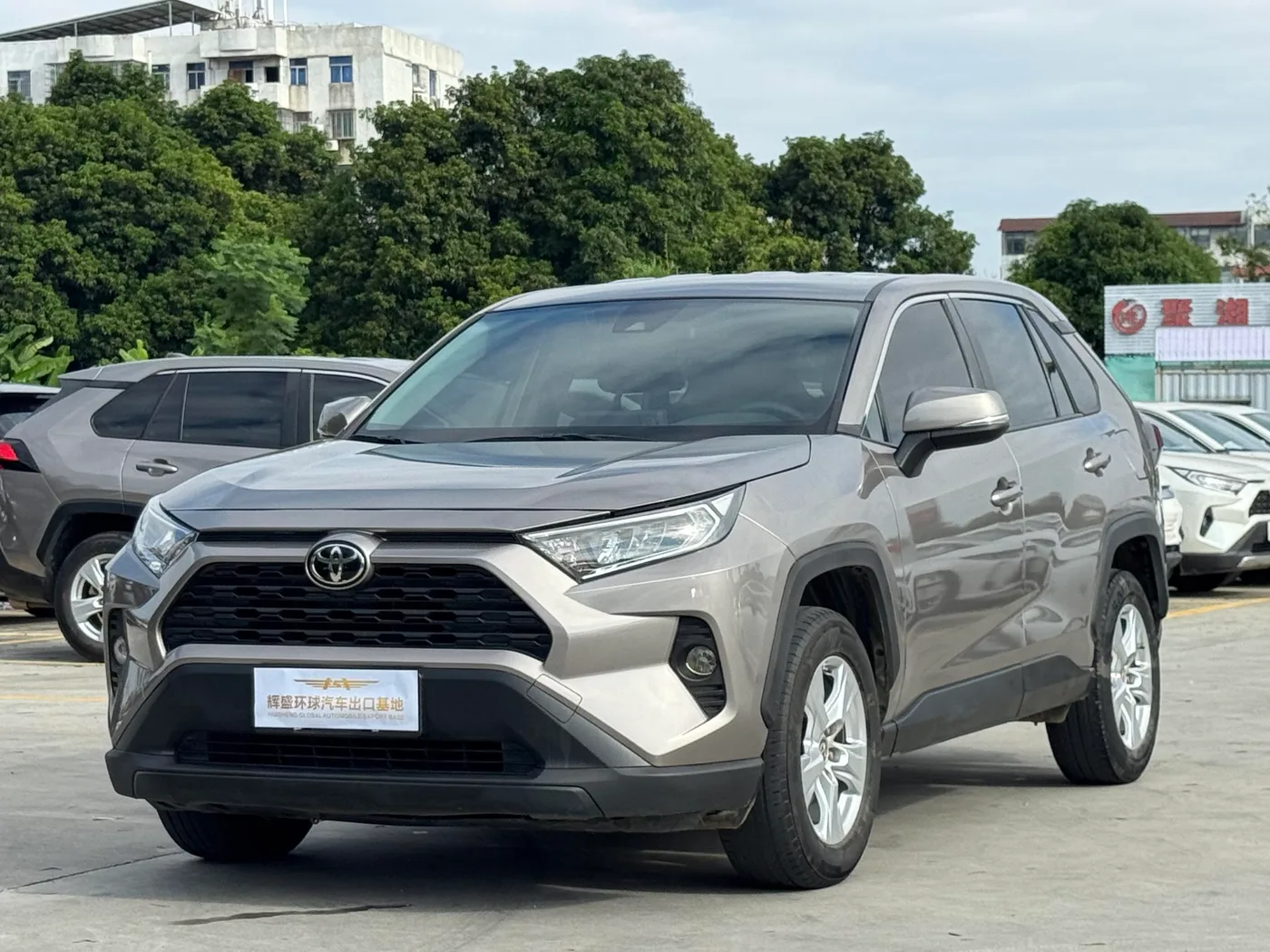 Toyota RAV4 Rongfang