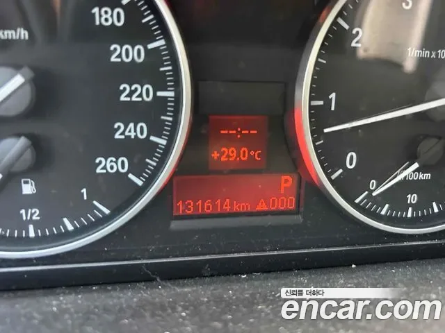 BMW 3-Series E90, 2010 — фото 20