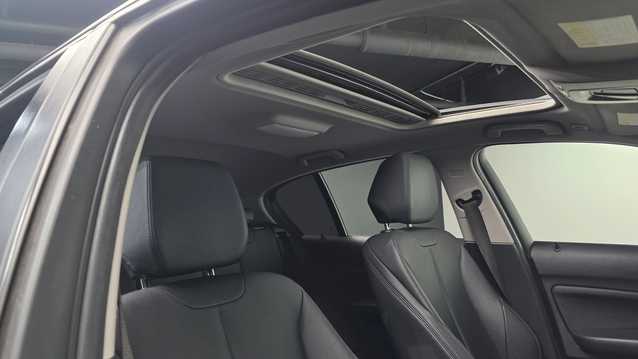 BMW 1-Series F20, 2013 — фото 17