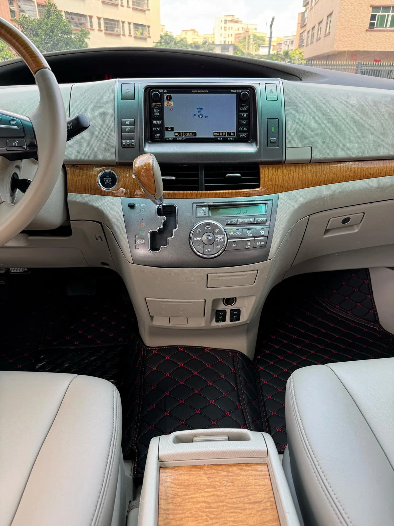 Toyota Previa, 2010 — фото 21