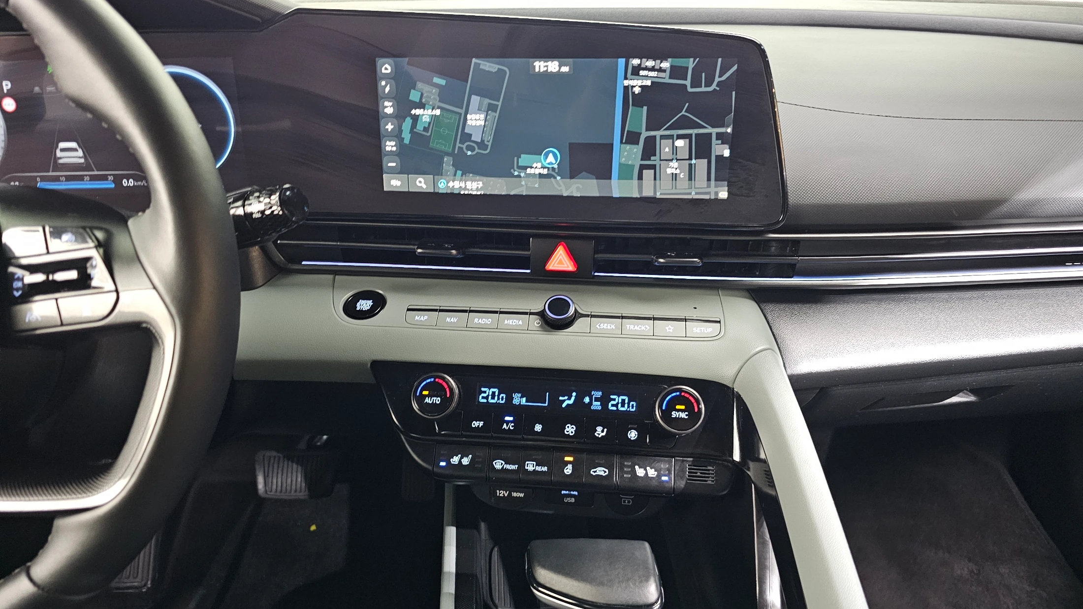 Hyundai Avante CN7, 2024 — фото 13
