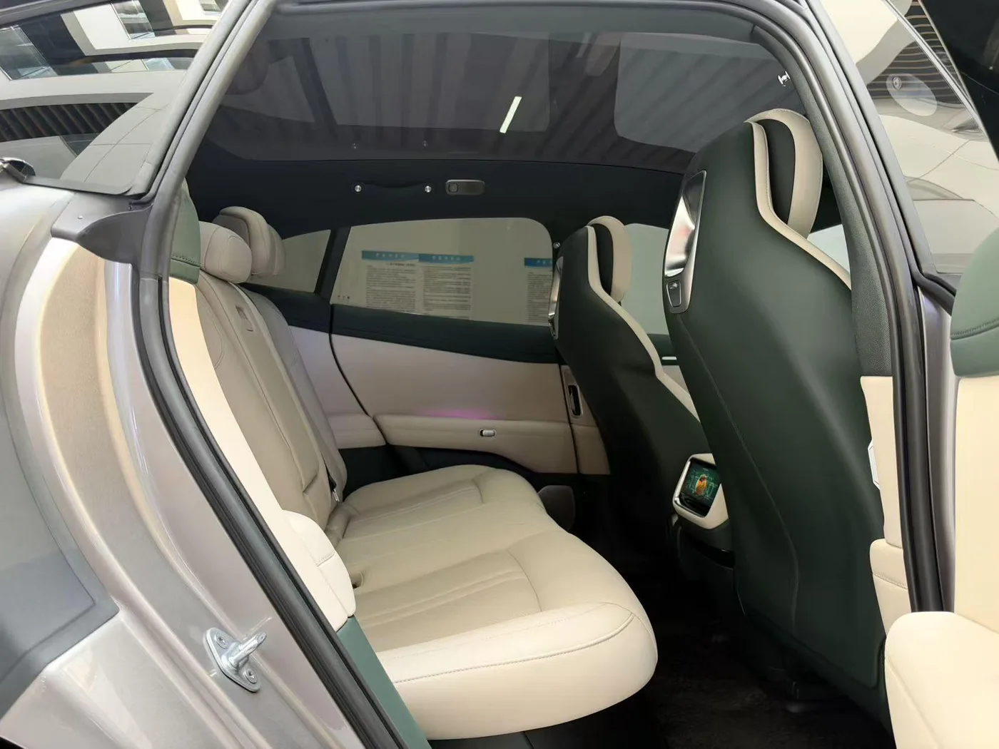 Xiaomi Auto Xiaomi YU7, 2026 — фото 20