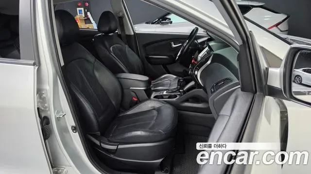 Hyundai Tucson ix, 2013 — фото 11