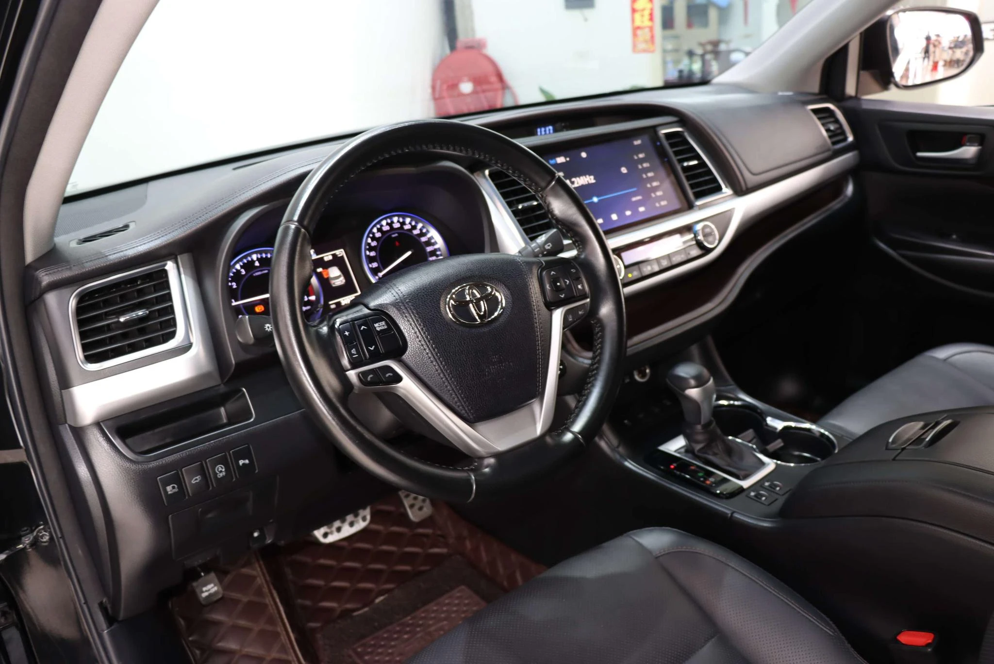 Toyota Highlander, 2018 — фото 9