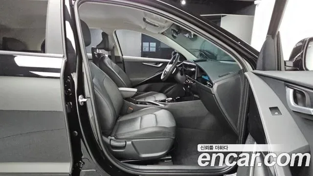 Kia Niro De All New Niro, 2022 — фото 26