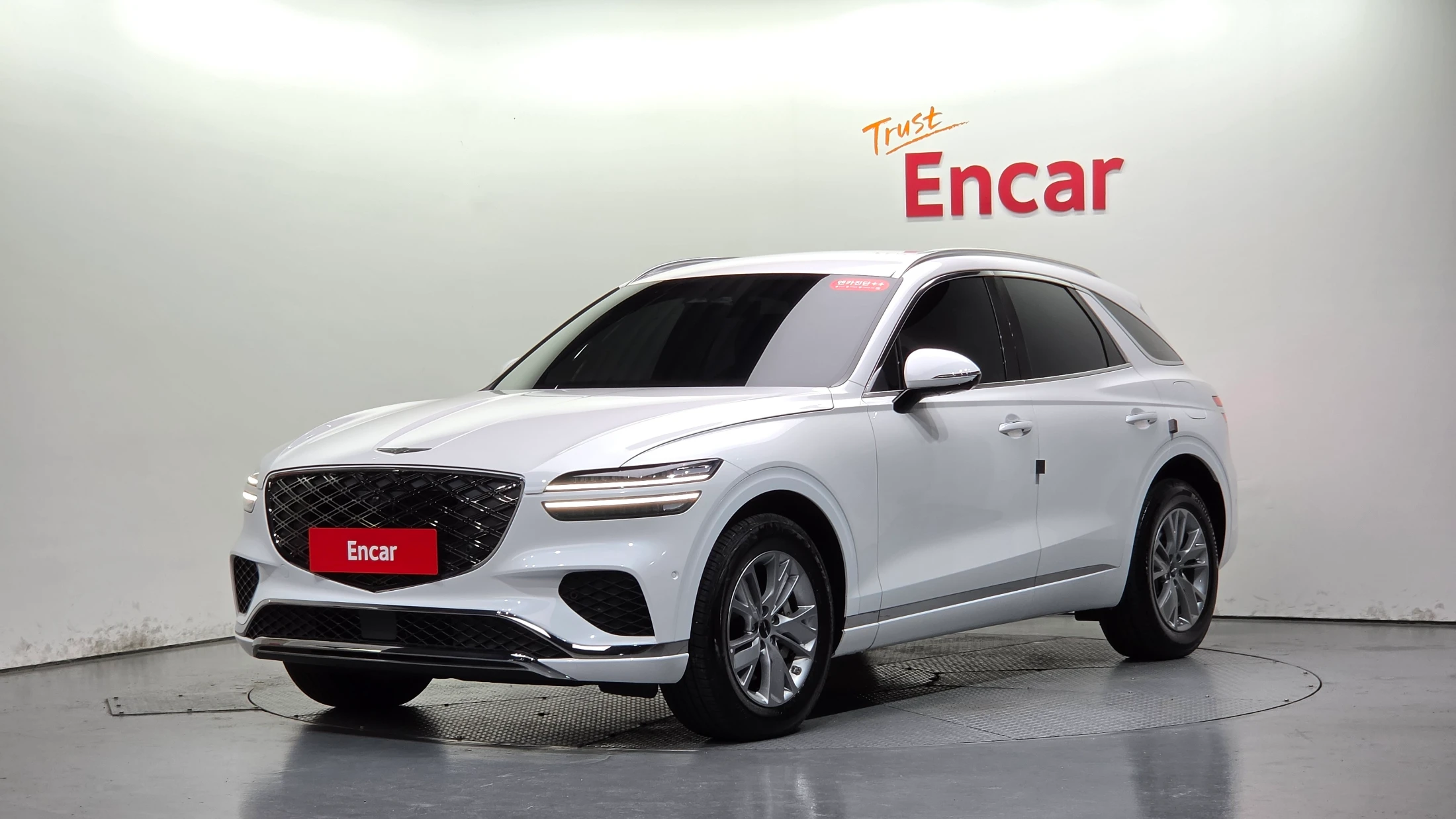 Genesis Gv70