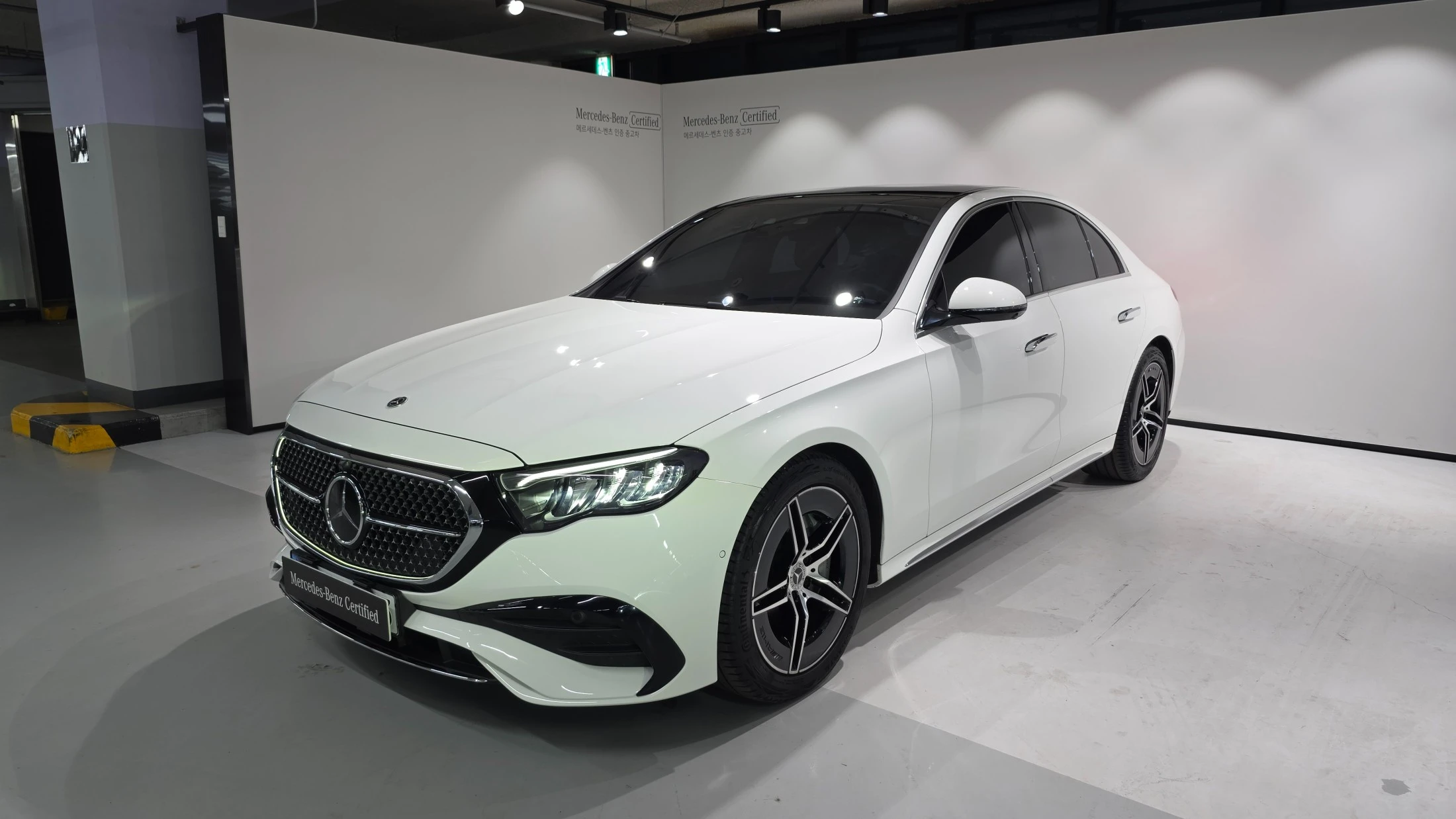 Mercedes-Benz E-Class W214