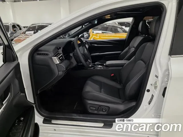 Toyota Camry xv80, 2025 — фото 10