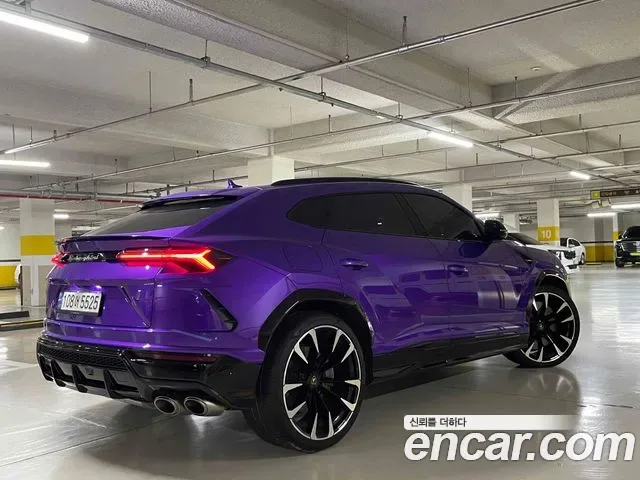 Lamborghini Urus, 2022 — фото 5