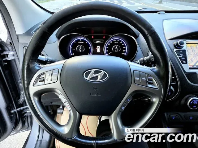 Hyundai Tucson ix, 2013 — фото 16