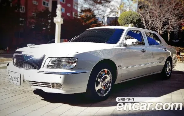 Hyundai Equus