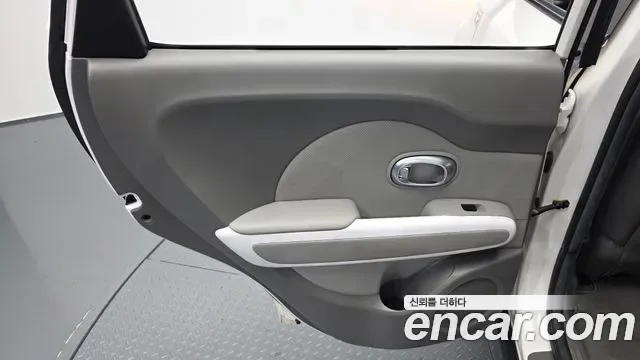 Kia Soul EV, 2018 — фото 25