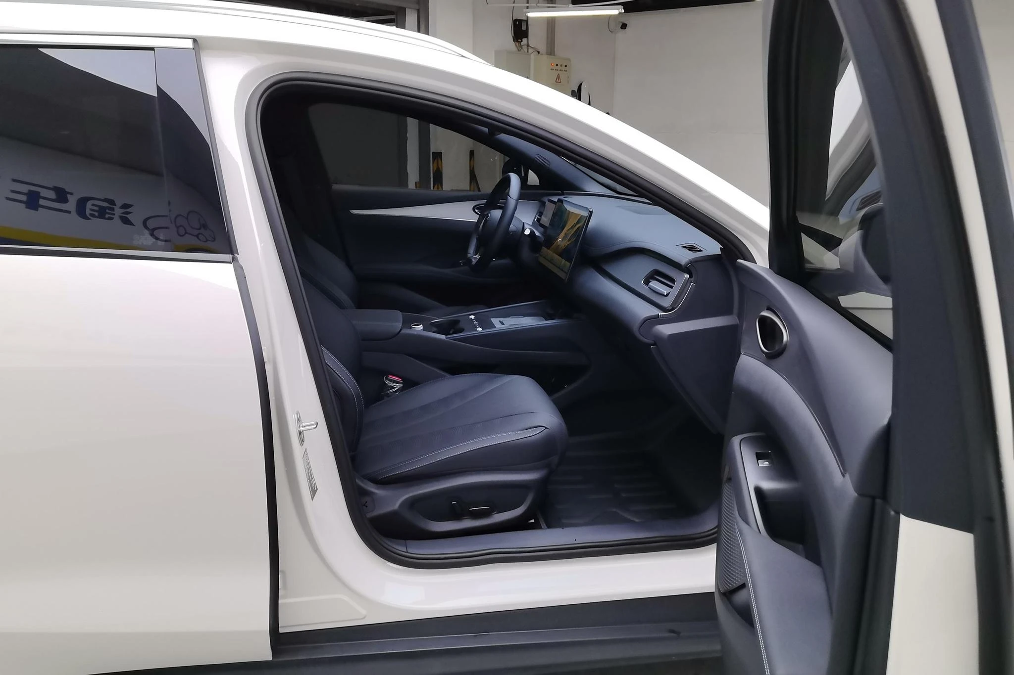 BYD Seal 06DM travel version, 2025 — фото 6
