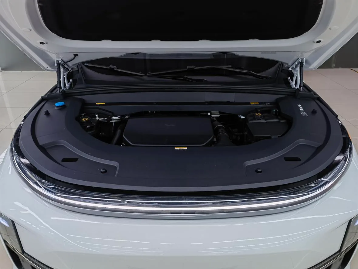 Li Auto Ideal L7, 2025 — фото 18
