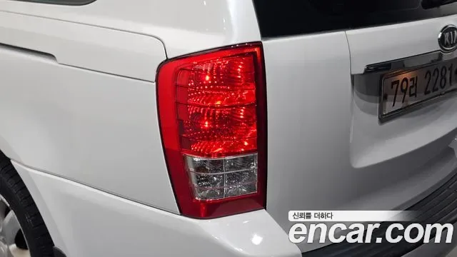 Kia Canival Carnival R, 2012 — фото 23