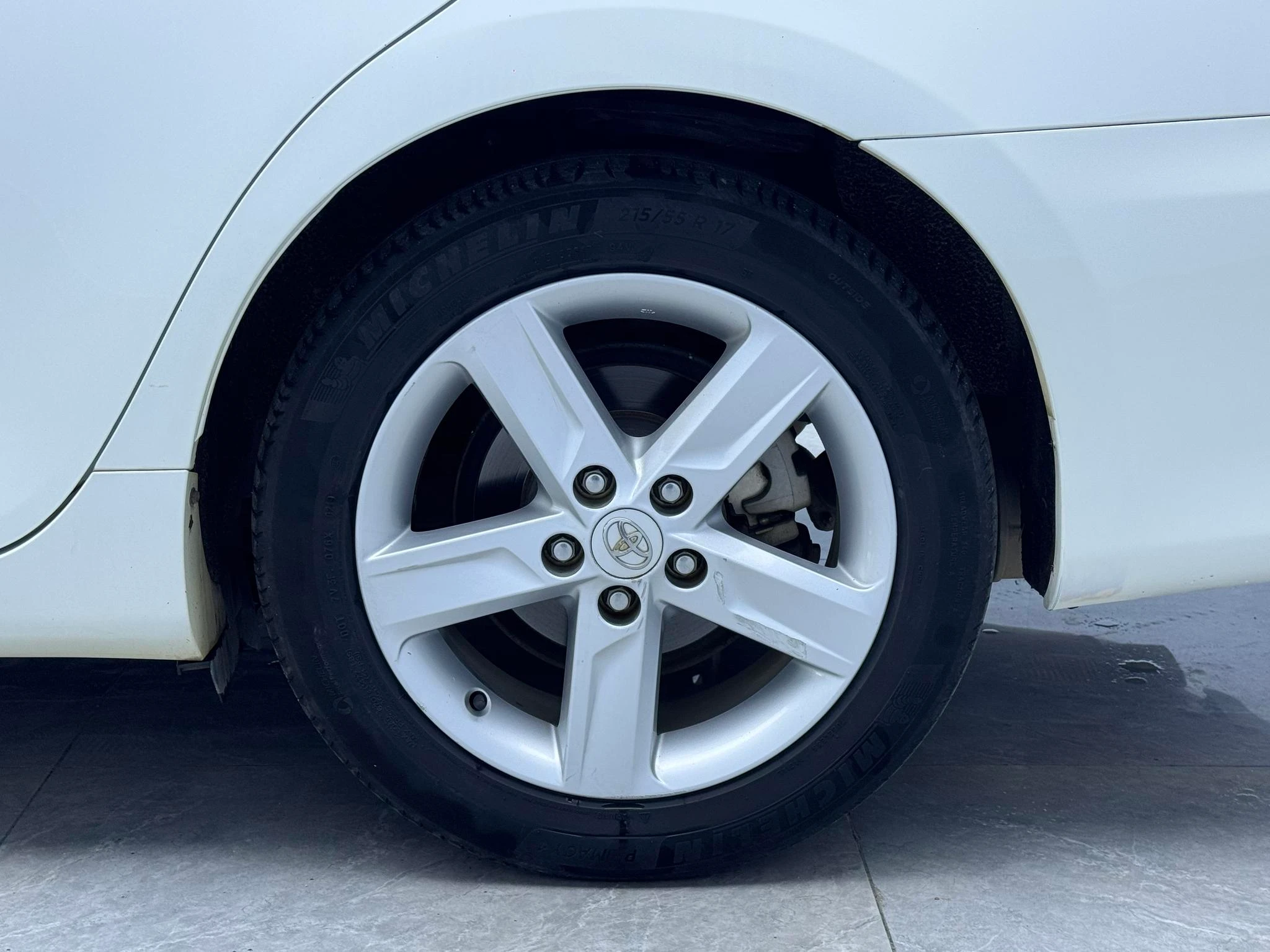 Toyota Camry, 2015 — фото 16