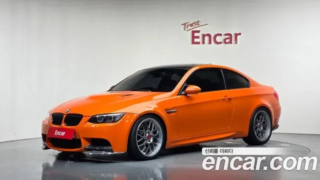 BMW M3 E90