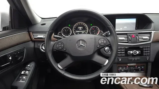Mercedes-Benz E-Class W212, 2013 — фото 13