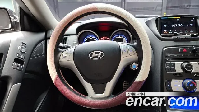 Hyundai Genesis Coupe, 2010 — фото 13