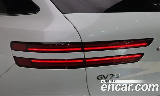 Genesis Gv70, 2021 — фото 23