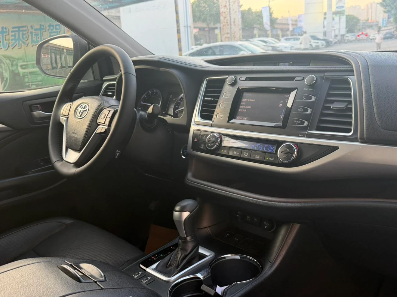 Toyota Highlander, 2018 — фото 18