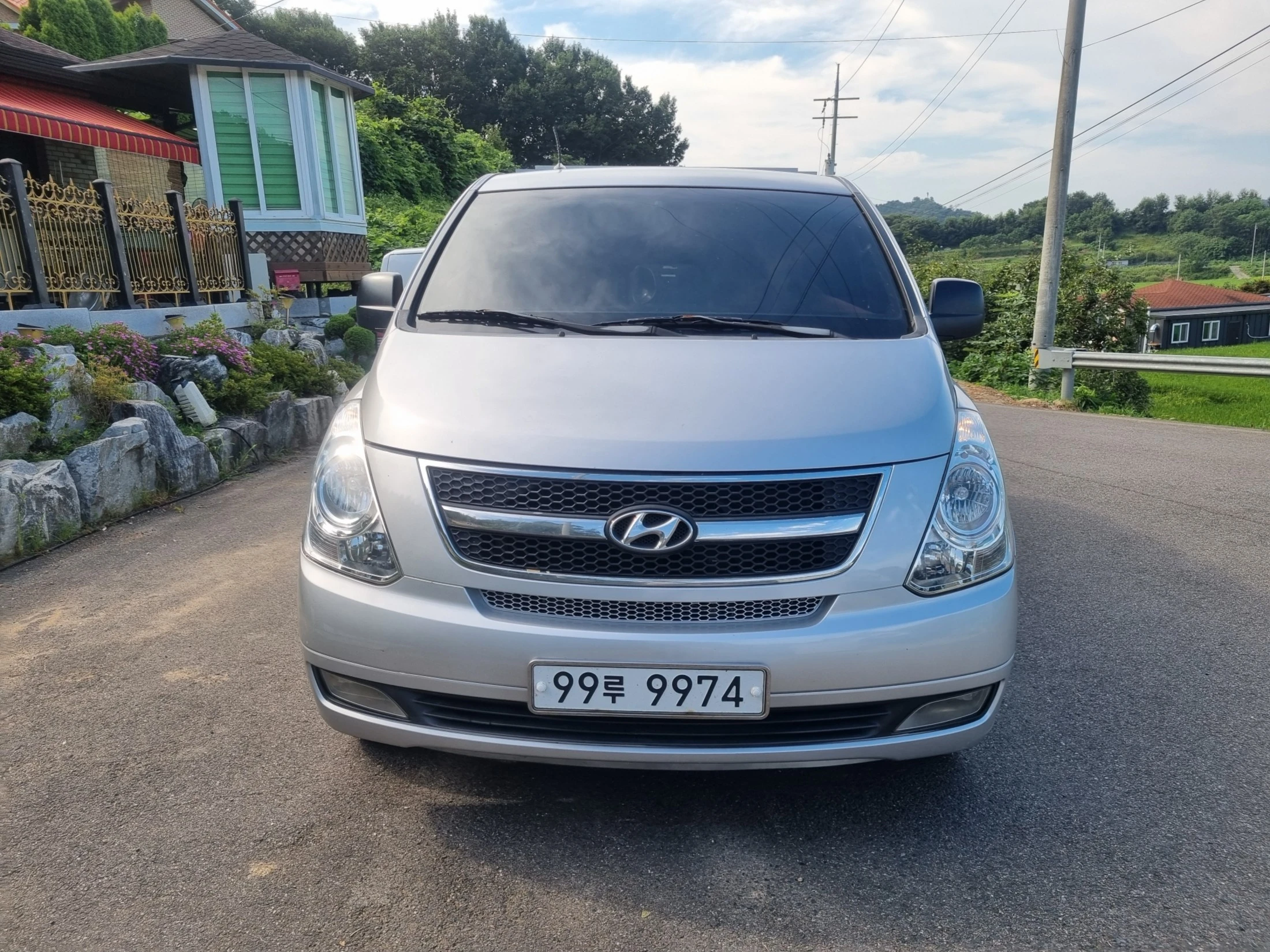 Hyundai Starex Grand Starex